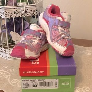 Stride Rite Made to Play Girls Pink Sneakers
